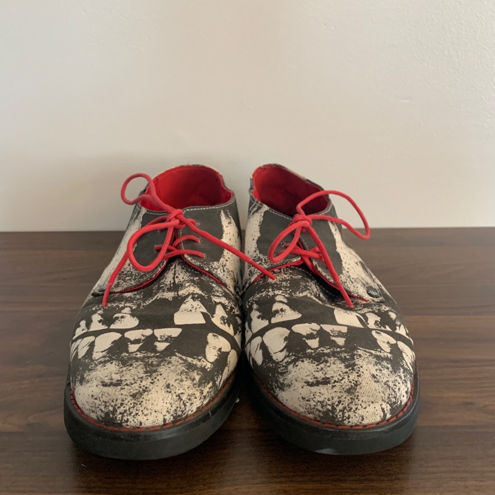 Iron Fist - Loose Tooth Slacker Shoes - Men sz 11